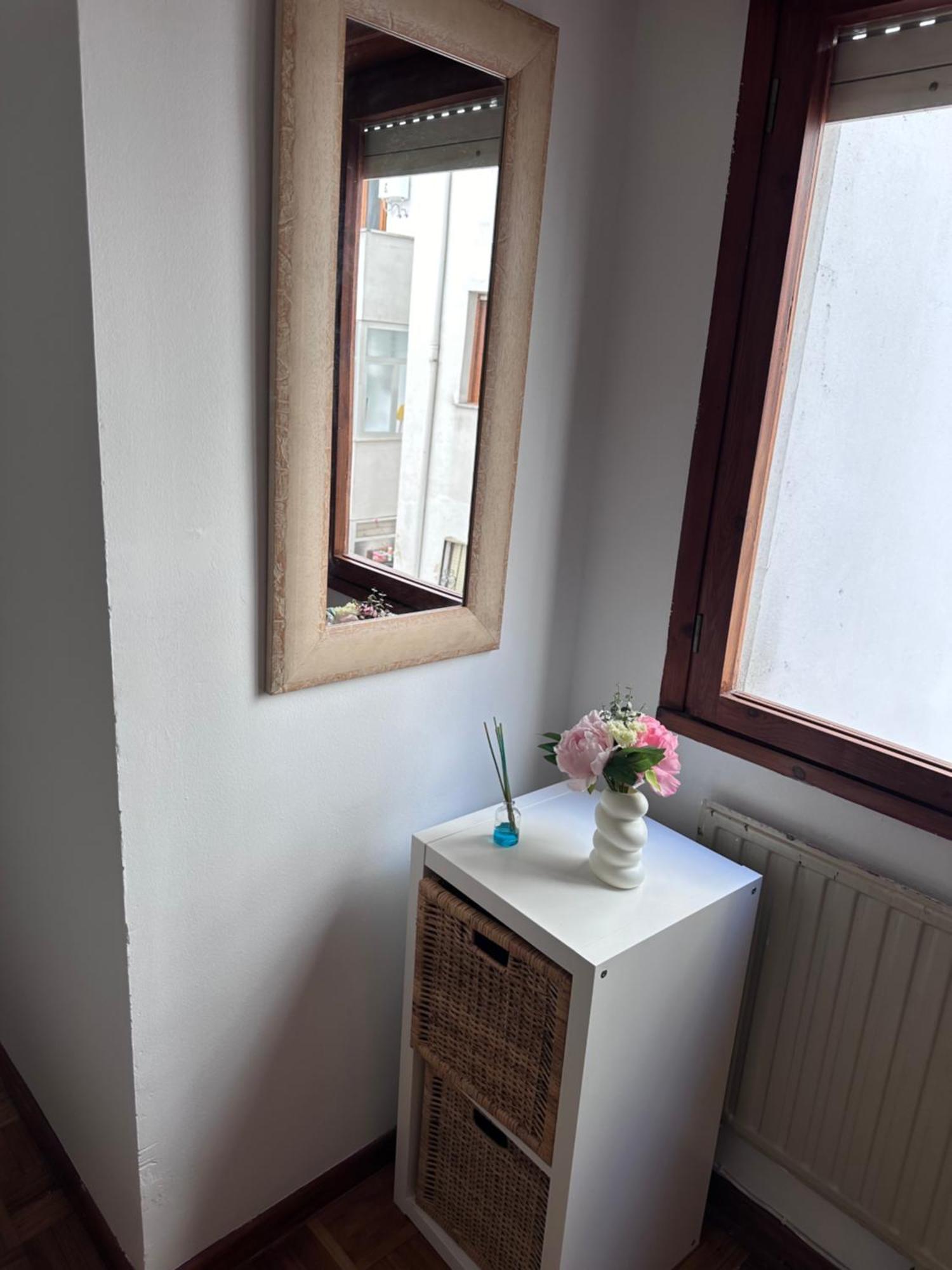 Acogedor Apartamento Con Vistas A La Catedral Y Parking Oviedo Exterior foto